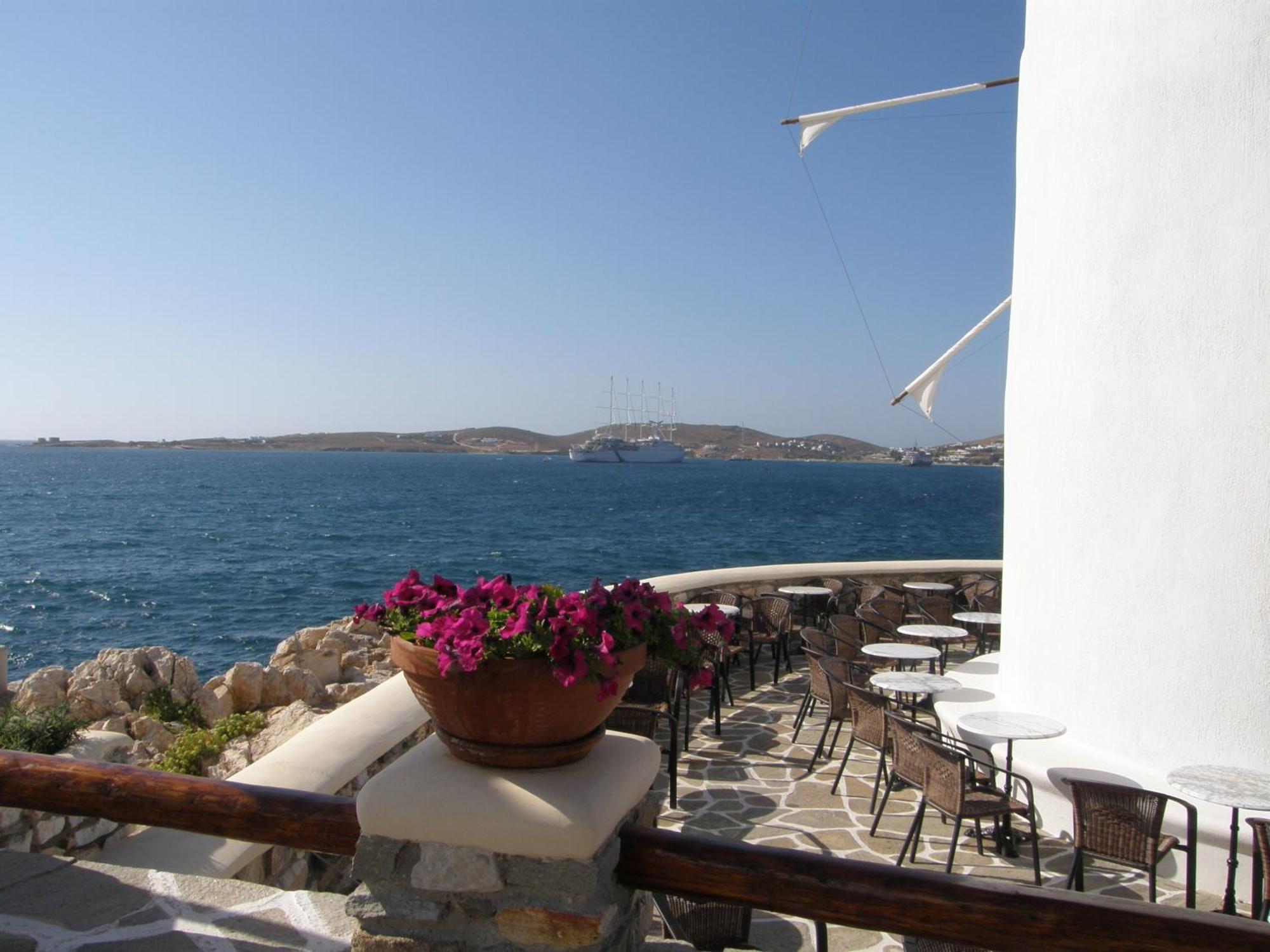 Anna Platanou Hotel Parikia  Exterior photo