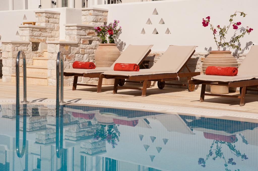 Anna Platanou Hotel Parikia  Exterior photo